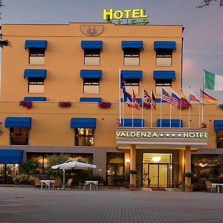 Valdenza Hotel Campegine Zewnętrze zdjęcie